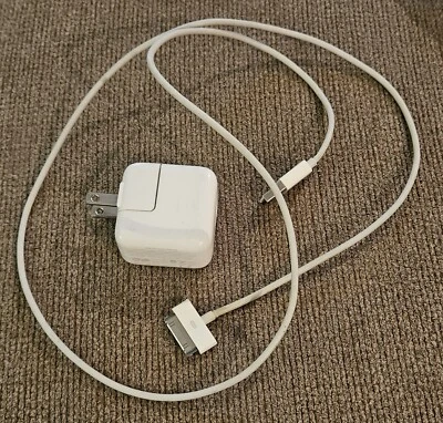 Genuine Apple Composite AV Cable iPad 2 3 4 , iPhone 3G 4S MC748ZM/A - Image 1 of 4