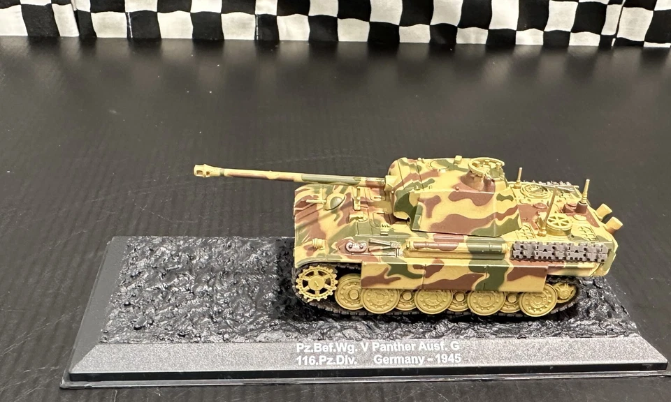 Tanque Altaya Pz.Bef.Wg Panther V Ausf.G -116 Pz. Div., Alemania 1945- 1:72 con estuche Foto 1 de 4
