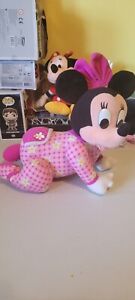 Crawling  Minnie Mouse Pink Musical / Talking / Crawling Vintage 1999 lovable 