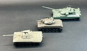 Set of 3 W.W. II Era Diecast Miniature Tanks (Panther, M551 Sheridan, Chieftain) - Picture 1 of 13