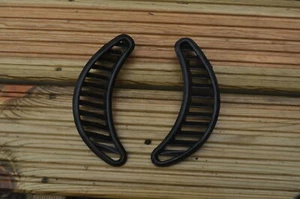 VW Beetle 1970> rear quarter vents OEM ORIGINAL VW Vents - Picture 1 of 2