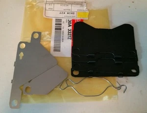 OEM KIA RIO Front Brake Pad Shim Kit 0K30A3327Z *NEW* FREE SHIPPING - Picture 1 of 1