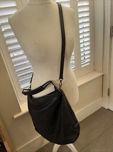 Large Pierre Cardin Black Leather Shoulder Bag w/ Detachable Strap And Handles - Picture 1 of 10