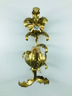 Aplique De Pared En Hierro Forjado Dorado Antiguo Con Hojas De Acanto A Una Luz - Imagen 1 de 2