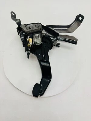 03-04 Toyota Sequoia Emergency Brake Pedal E Parking 4x4 - Image 1 of 4