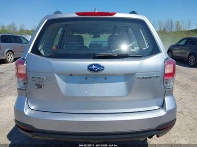 二手差速器托架组件适合:2018 年斯巴鲁 Forester 3.70 比例 A 级 — 第 1/4 张图片