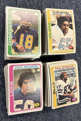 Lote de 400 tarjetas de fútbol americano Topps 1978 como nuevo distribuidor grado este paquete bellezas frescas Foto 1 de 4