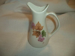 Vintage Irokesen China Impromptu Ben Seibel Weinblätter Milchkännchen Krug - Bild 1 von 4