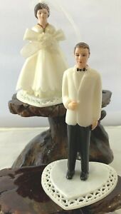 BRIDE & GROOM CAKE TOPPERS VINTAGE PLASTIC