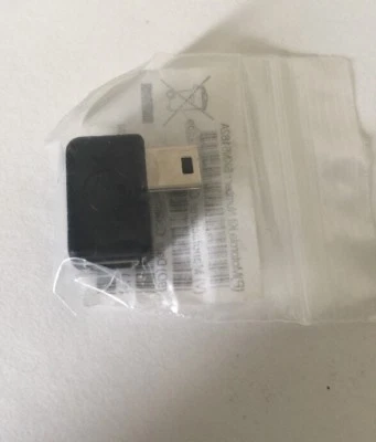 Adaptador de ángulo recto Motorola SKN6182 MiniUSB EMU - Razr MOTO ROKR Z6m - NUEVO Foto 1 de 2