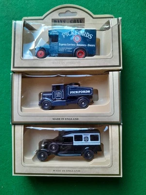 LLEDO/DAYSGONE   PICKFORDS  SCAMMELL TRACTOR &  DENNIS  VAN  , PACKARD AMBULANCE - Image 1 of 4