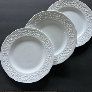 Set Of 3 Indiana Milk Glass Floral White Dinner Plates 9 3/4” - Picture 1 of 11
