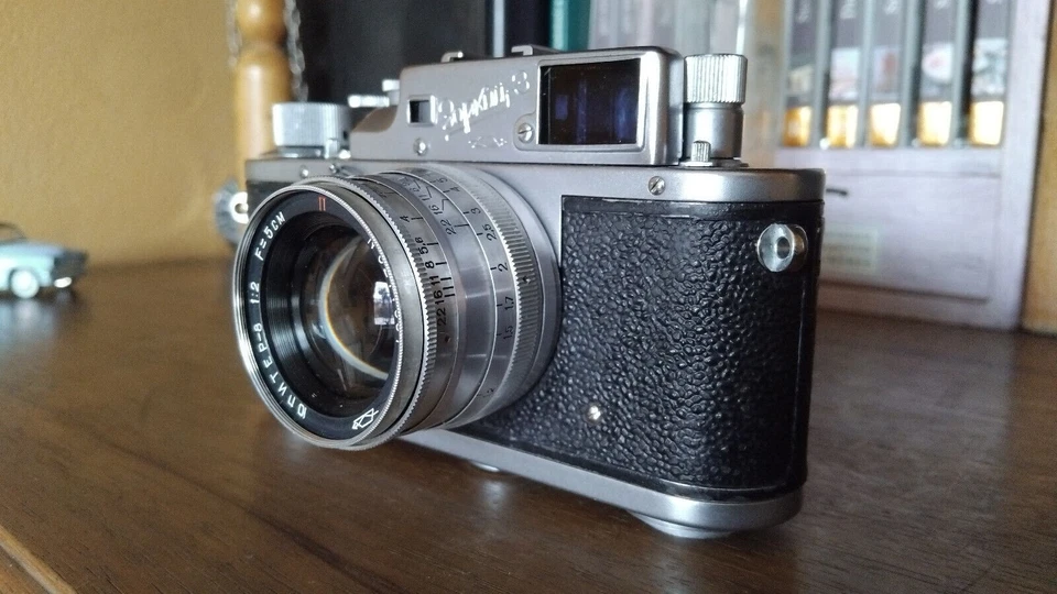 Appareil photo argentique Zorki 3 - Photo 1/4