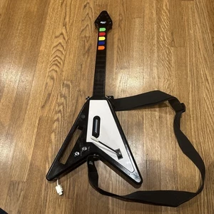 Wii Max V Controller Chitarra Blocco Testa DUS0263 Con Cinghia - Foto 1 di 7
