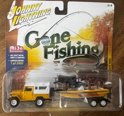 1:64 Johnny Lightning MIJO 1980 Toyota Land Cruiser Mustard Yellow Gone Fishing - Image 1 of 3
