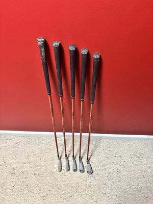 Left Handed Srixon Z565 5-9 ( No PW ) Iron Set Graphite Shafts Stiff Flex - Image 1 of 4