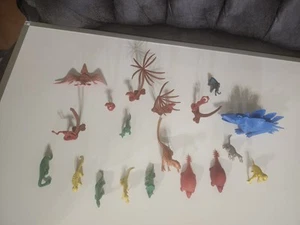 mpc prehistoric dinosaurs And Cavemen - Picture 1 of 5