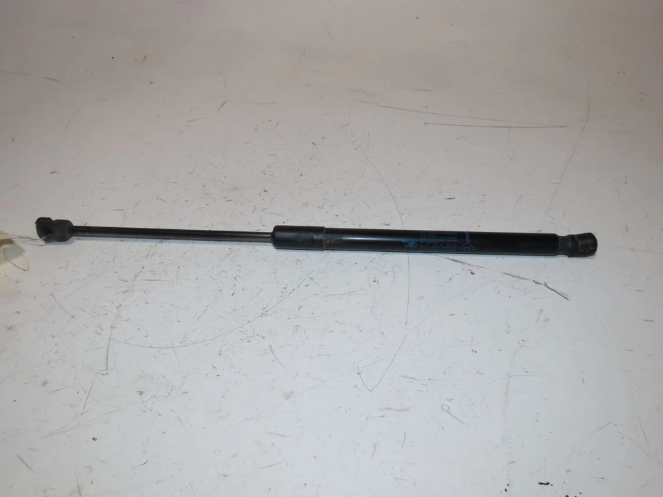 verin droit hayon renault CLIO III Grandtour (KR0/1_) 8200583852 204853 - Photo 1/1