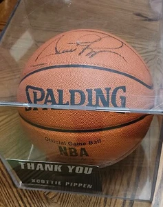 💰 SCOTTIE PIPPEN MINT Signed SPALDING OFFICIAL NBA GAME Basketball BLAZERS HOF - Picture 1 of 20