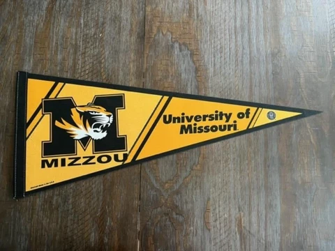 University of Missouri Tigers Classic Pennant Cover