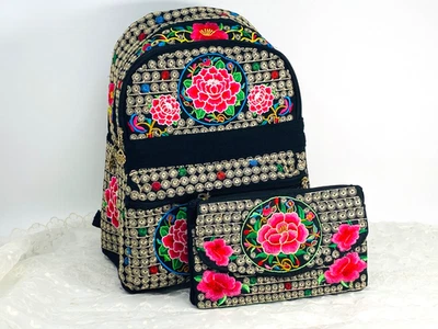 Mochila floral fortemente bordada mochila lona preta com carteira combinando - Imagem 1 de 4