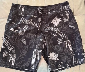Quiksilver Hawaiian 2011 Black Board Shorts Mens Size 42 - Picture 1 of 7