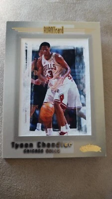 Tyson Chandler 2001-02 Fleer Showcase #97 Rookie RC Chicago Bulls /500 - Image 1 of 2