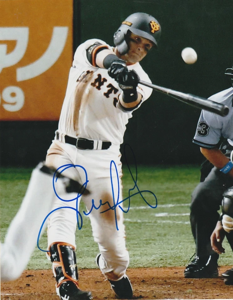 GERARDO PARRA YOMIURI GIGANTES ACCIÓN FIRMADO 8x10 Foto 1 de 1