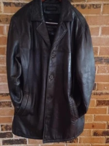 Chaqueta de cuero de cordero con botones negra CLAIBORNE. Talla L - Imagen 1 de 6