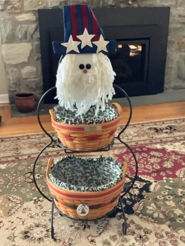 2000 Longaberger Wrought Iron Snowman Stand with Baskets, Liners, and Protectors Cover