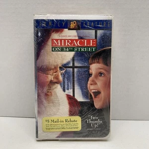 Miracle on 34th Street VHS Tape with ClamShell Cover (1995) Sealed Watermark - Picture 1 of 7