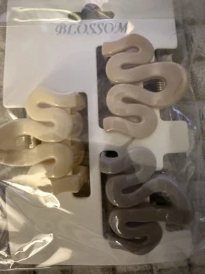 3 piezas pequeñas (2 pulgadas) Garras de pelo (beige, caqui, topo) Foto 1 de 4