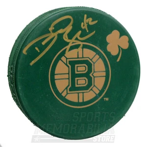David Backes Boston Bruins Signed Autographed St. Patrick's Day Hockey Puck - Picture 1 of 2
