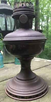 Antigua lámpara de aceite Aladdin modelo #11 con quemador, galería y esparcidor de llama Foto 1 de 4