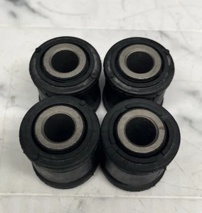 Rear Assembly Arm Knuckle Bushing 4x For Toyota Camry Highlander Lexus ES300/350 - Picture 1 of 5