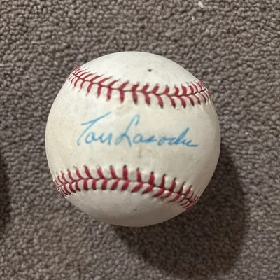 Томми Ласорда подписанный АВТОГРАФ официальный Главной лиги бейсбола OMLB Том Доджерс - Изображение 1 из 3