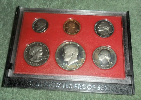 JB RFM 74318 United States 1980 Proof Set Cover