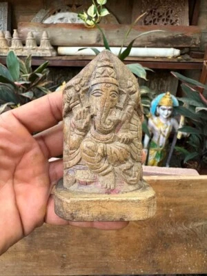 Antigua figura rara de madera natural tallada a mano del dios hindú Ganesha de 1800 4x2,5 Foto 1 de 4