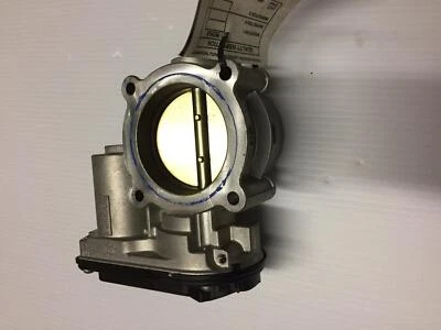 Used Fuel Injection Throttle Body fits: 2014 Ford Fusion Throttle Valve Assembly Foto 1 de 4
