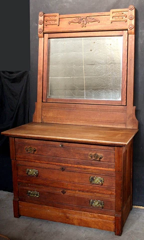 Antique Vintage Eastlake Oak Wood Wooden Dresser Chest Vanity Beveled Mirror Key Cover