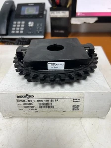 👀 NEW REXNORD 1-1/4" SPLIT-MOLDED NYLON SPROCKET NS1500-32T_1-1/4IN_1KW1SS_PA - Picture 1 of 9