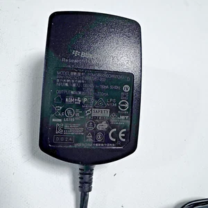 Genuine BlackBerry Micro-USB Mains Wall Travel Charger Model PSM04R-050CHW1(M) - Picture 1 of 7
