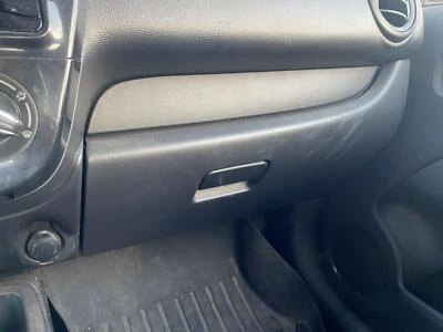 Guantera 14 15 17 18 19 20 21 22 23 24 MITSUBISHI MIRAGE Foto 1 de 2