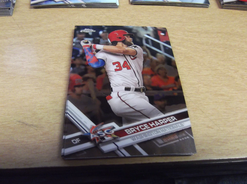 2017 TOPPS CHROME UPDATE #HMT1 BRYCE HARPER NATIONALS - Image 1 of 1