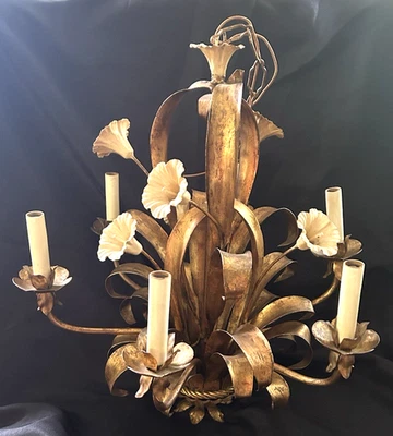 Lámpara de techo vintage Italia Hollywood Regency Gold Tole 6 brazos Foto 1 de 4