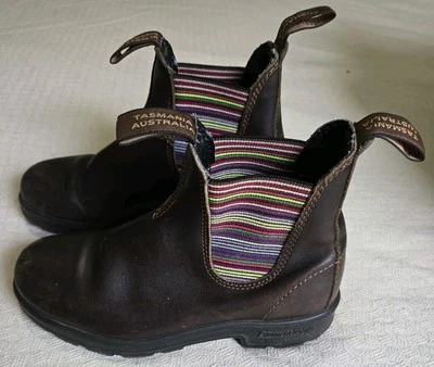 BLUNDSTONE KIDS 531 BROWN LEATHER MULTI COLOR SLIP ON BOOTS SIZE 3.5 - Image 1 of 4