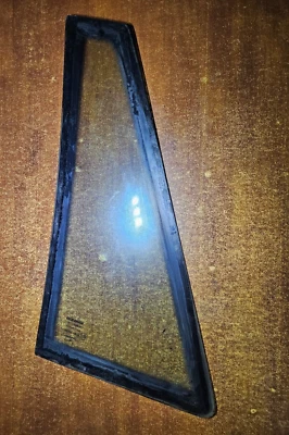 Usado OEM 1985-1991 Volvo 740 760 pasajero derecho carrocería trasera cuarto ventana vidrio Foto 1 de 2
