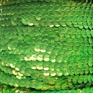 Taza de lentejuelas verde lima fluorescente 5 mm corte plano cosido cuerda por yarda 15' - Imagen 1 de 2