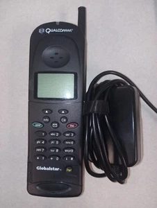 Téléphone satellite avec chargeur Qualcomm Globalstar GSP-1600 - Photo 1 sur 2