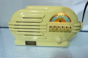 Spirit of St. Louis Cassette Radio Parkwatch Design Collector's Edition Retro 19 - Foto 1 di 9